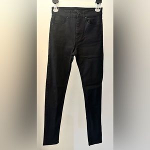 H&M- light, easy to put on